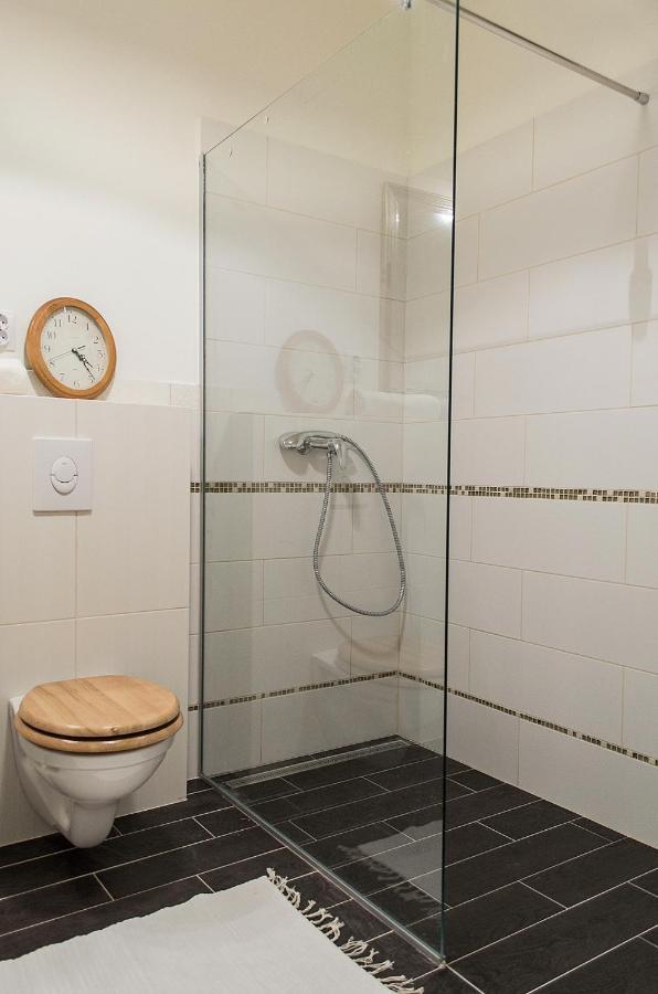 Adorable, Cosy Apartment At The Heroes' Square ブダペスト エクステリア 写真