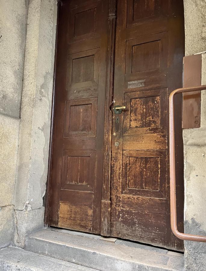 Adorable, Cosy Apartment At The Heroes' Square ブダペスト エクステリア 写真